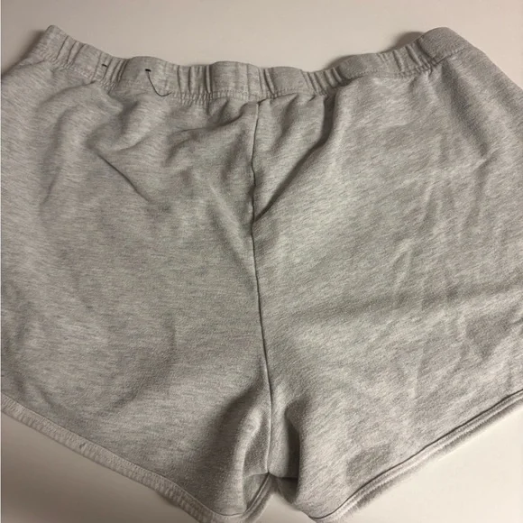 Hollister Light Gray Athletic Lounge Shorts with Navy Logo - Picture 4 of 4